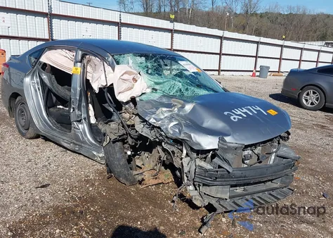 2014 Nissan Sentra S из США, поврежденный, VIN 3N1AB7AP1EL678174